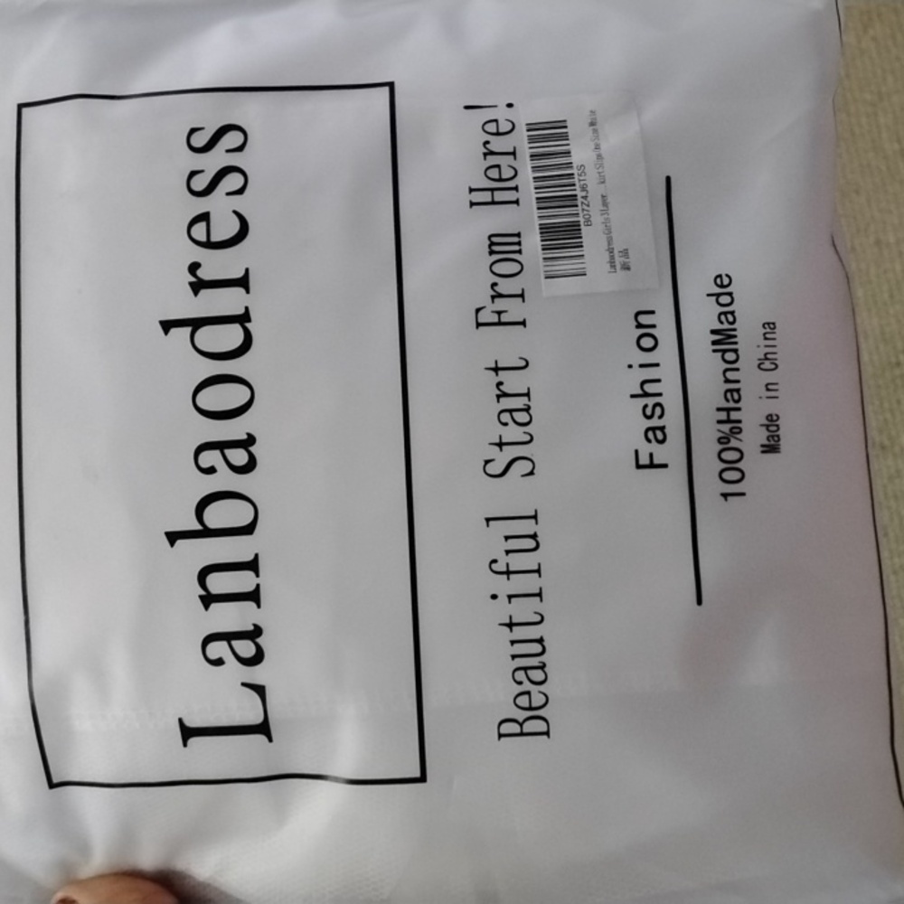 Crinkling slip to go under dresses